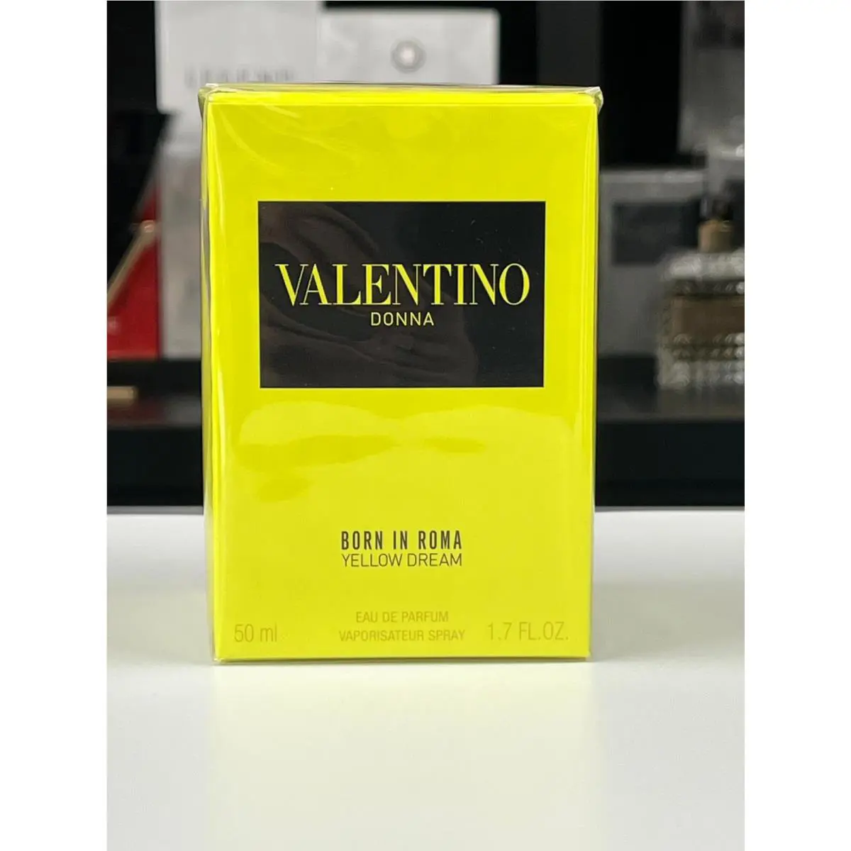 Valentino Donna Born In Roma Yellow Dream Edp For Women 1.7 Fl. Oz. / 50ml