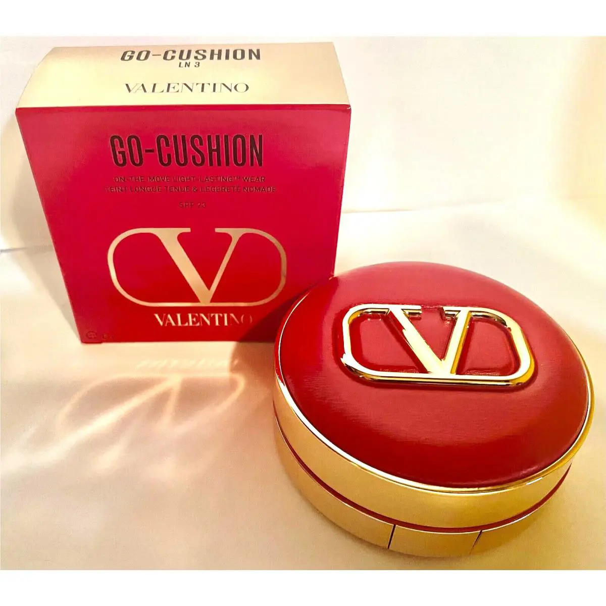 Valentino Go-cusion On The Move Light Lasting Wear Foundation Spf 23 - LN3