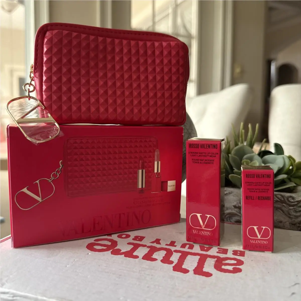 Valentino Beauty Rosso Lipstick Set w/ Bag – Matte 123R Falling For + Sat