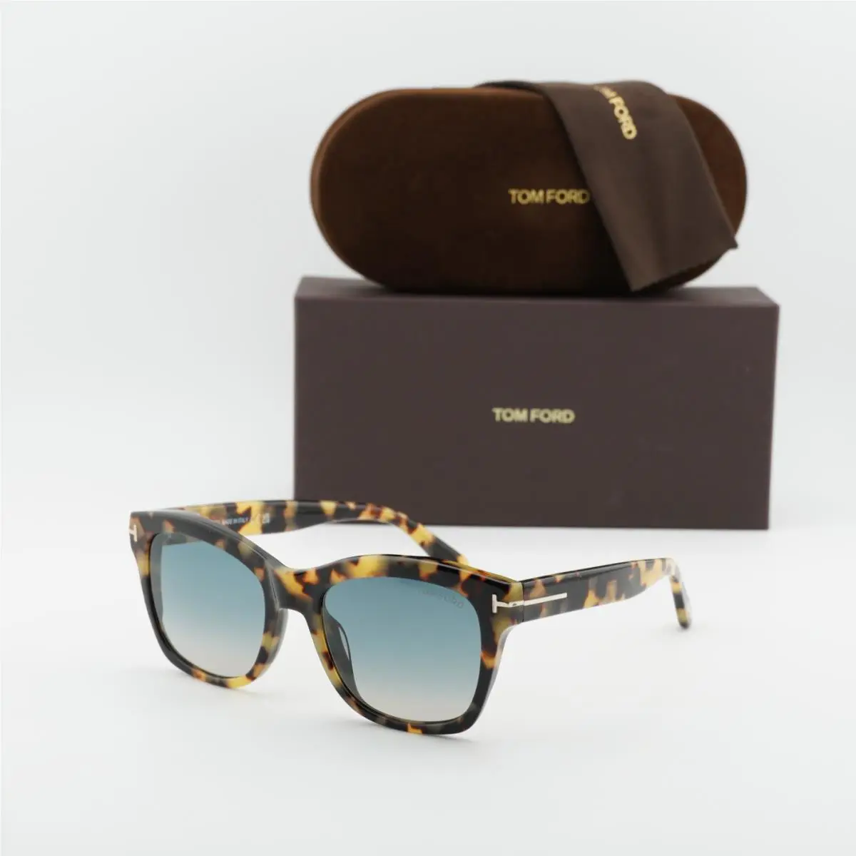 Tom Ford Lauren Brown Cat Eye Ladies Sunglasses FT0614 52F