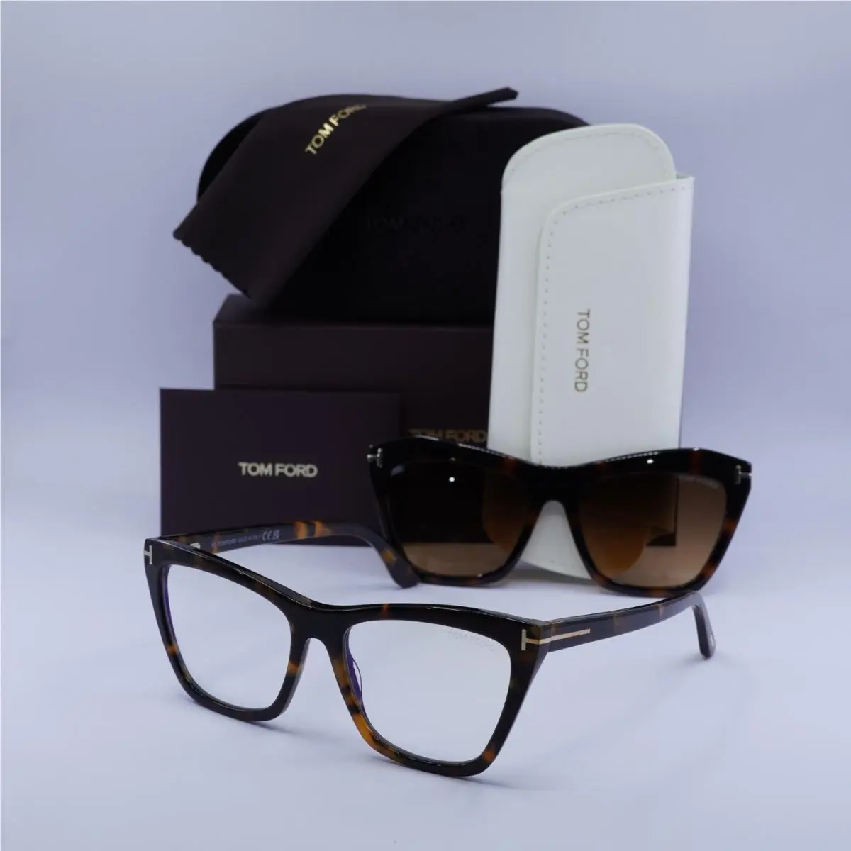 Tom Ford FT5971-B 052 Dark Havana/clear Blue Light Block with Magnetic - Frame: Dark Havana, Lens: Clear Blue Light Block with Magnetic Clip-On Brown Gradient, code: 052