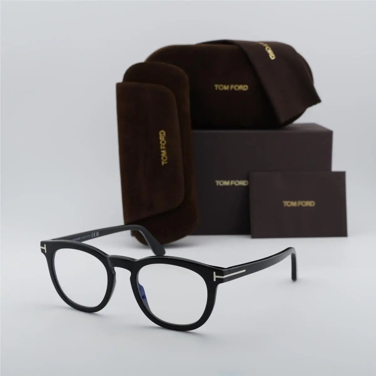 Tom Ford FT5993-B 005 Black/grey Clip-on Photochromic 50mm Eyeglasses - Frame: Black, Lens: Clear/Grey Clip-on Photochromic, code: 005