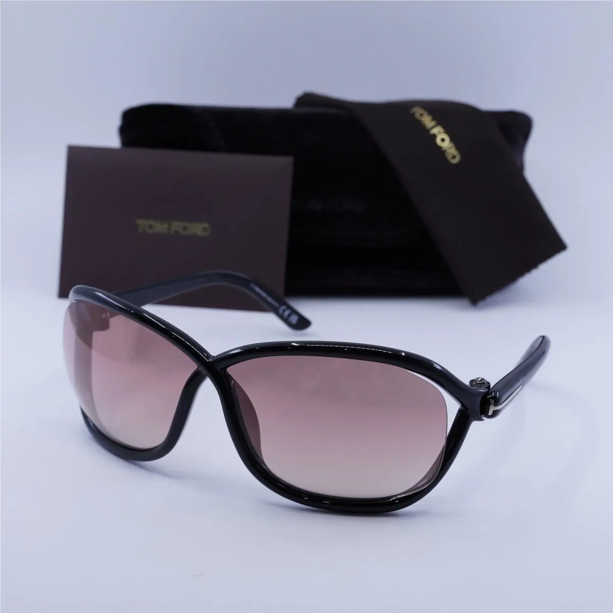 Tom Ford FT1069 01Z Shiny Black/violet Gradient Mirror Sunglasses