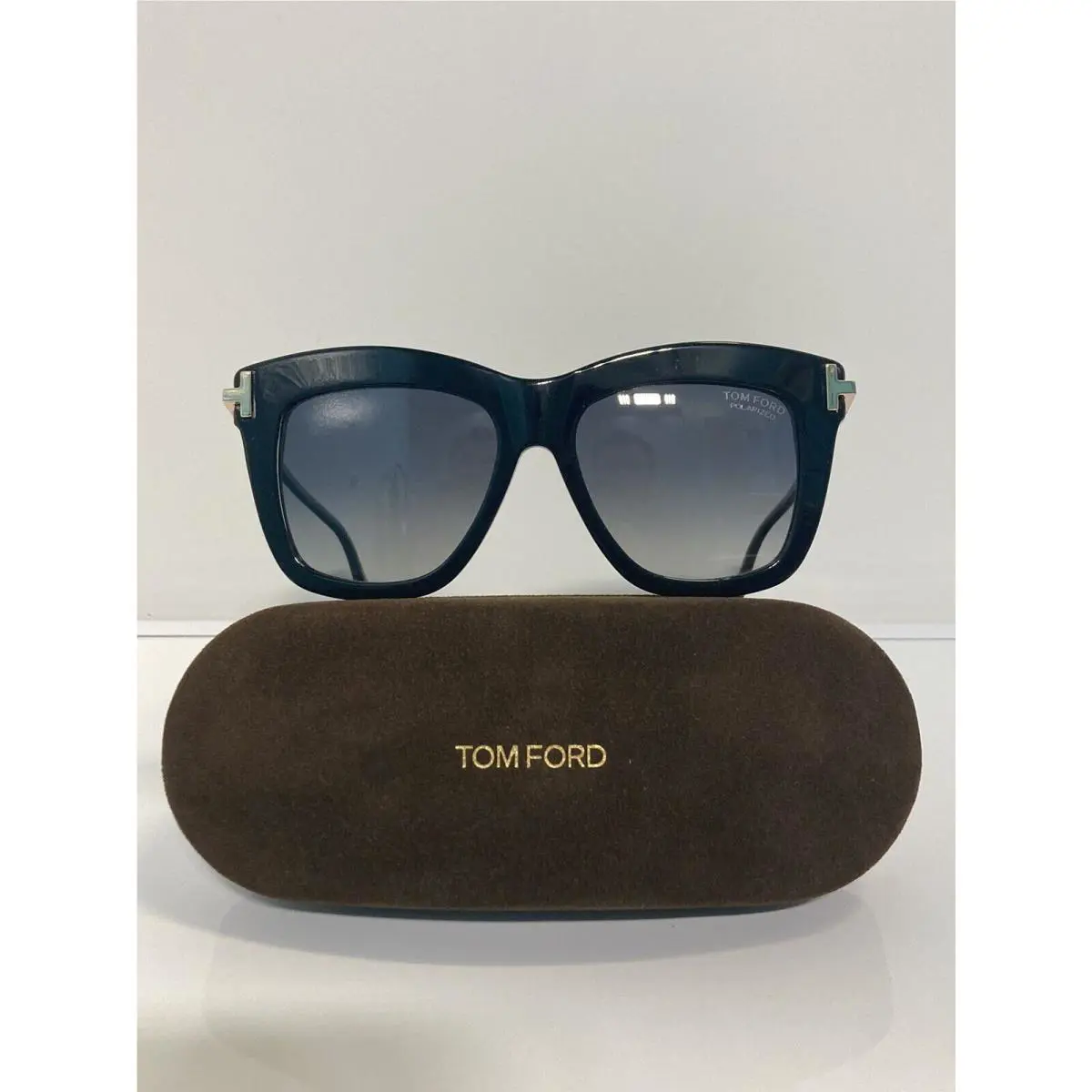 Tom Ford Dasha TF822 01D Black Polarized Bold Acetate Woman s Sunglasses