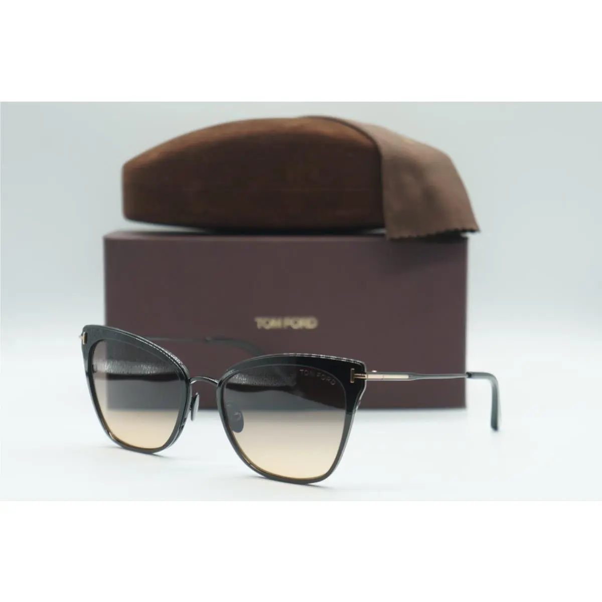 Tom Ford TF 843 01B Shiny Black Grad Smoke Sunglasses Frames 56-19