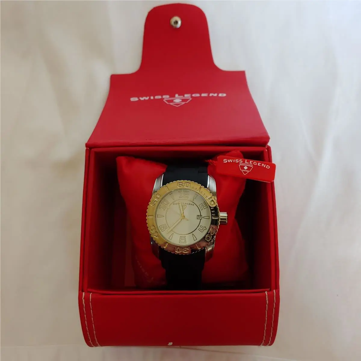 Swiss Legend SL-20068-02 Watch Quartz Analogue Black Rubber Strap