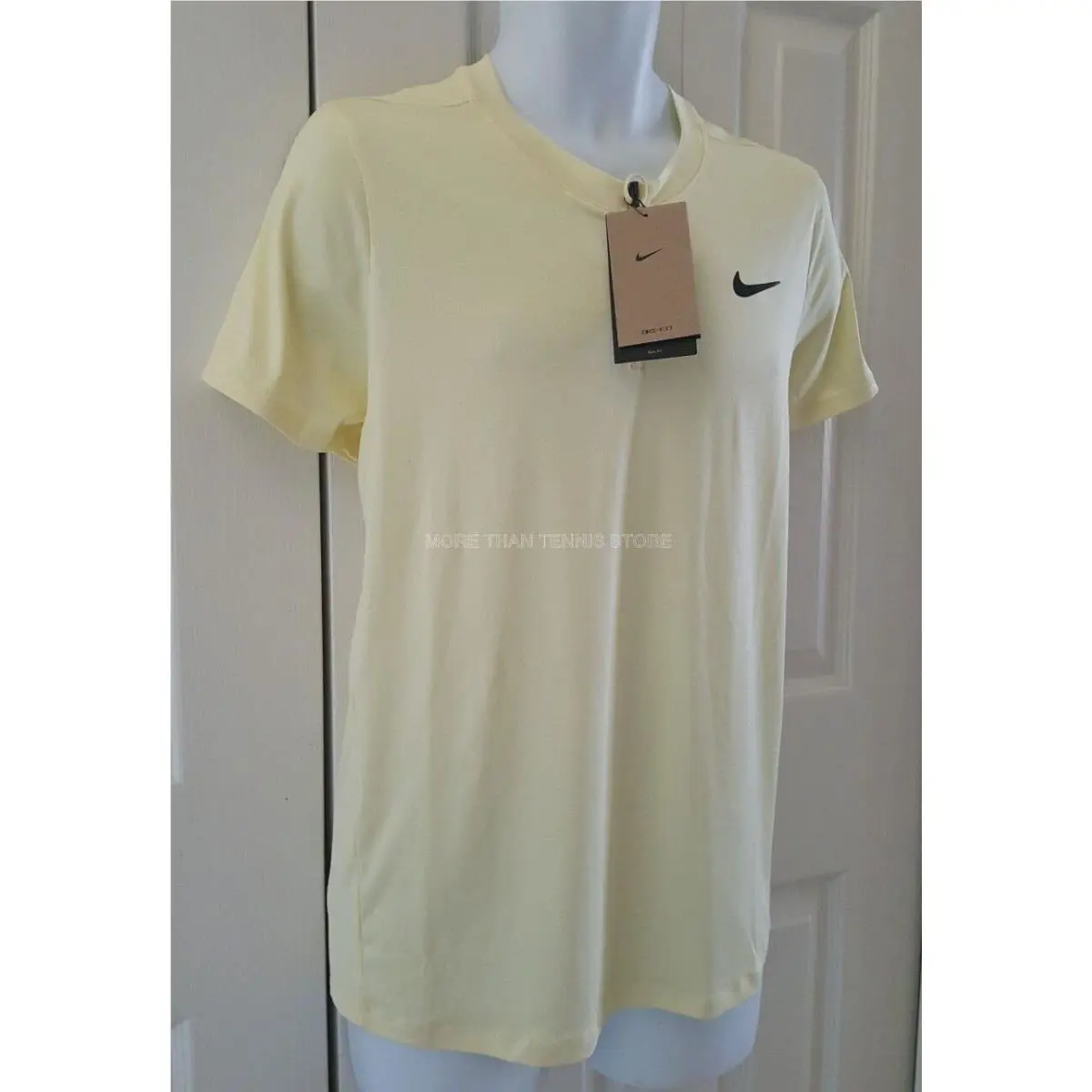 Nike clothing - Yellow 3