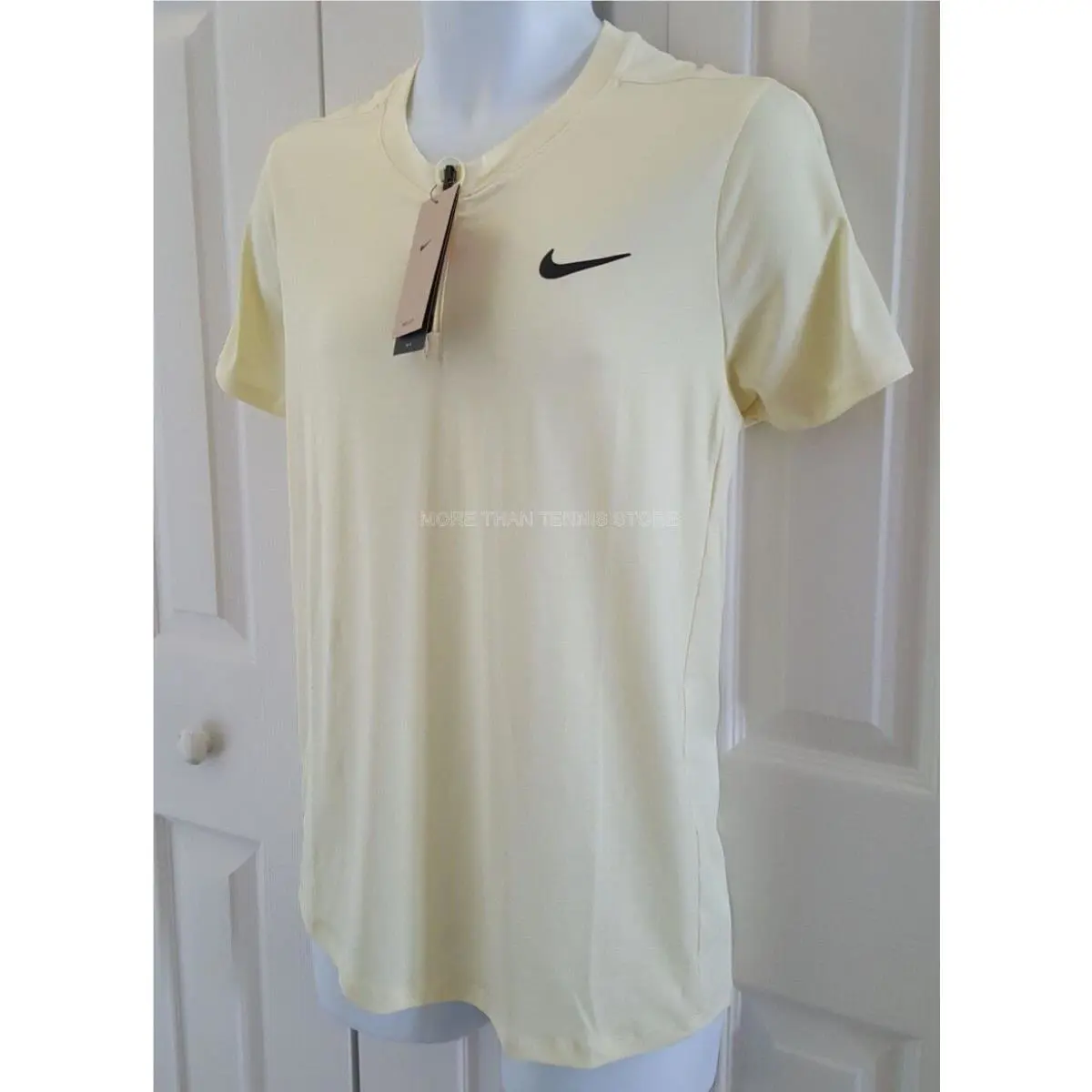 Nike clothing - Yellow 4