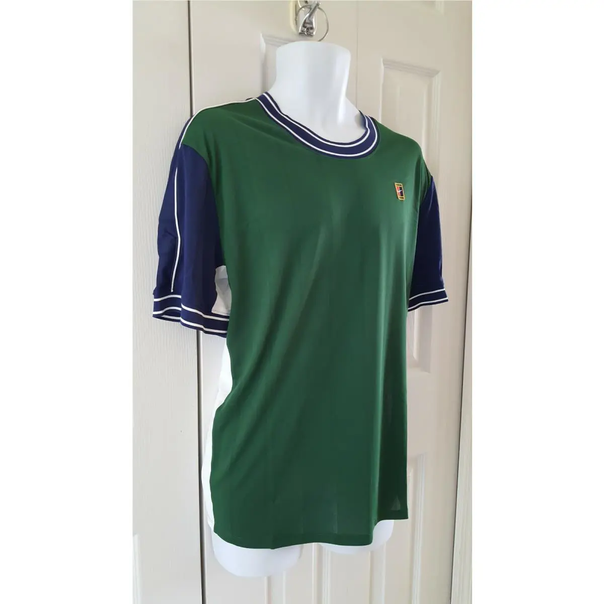 Nike clothing - Green 1