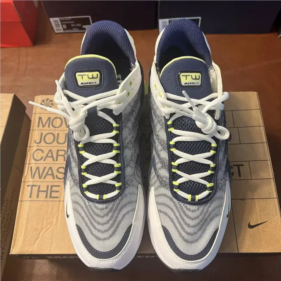 Nike shoes - Nike Air Max TW - Air Max - DQ3984-100 - White 9