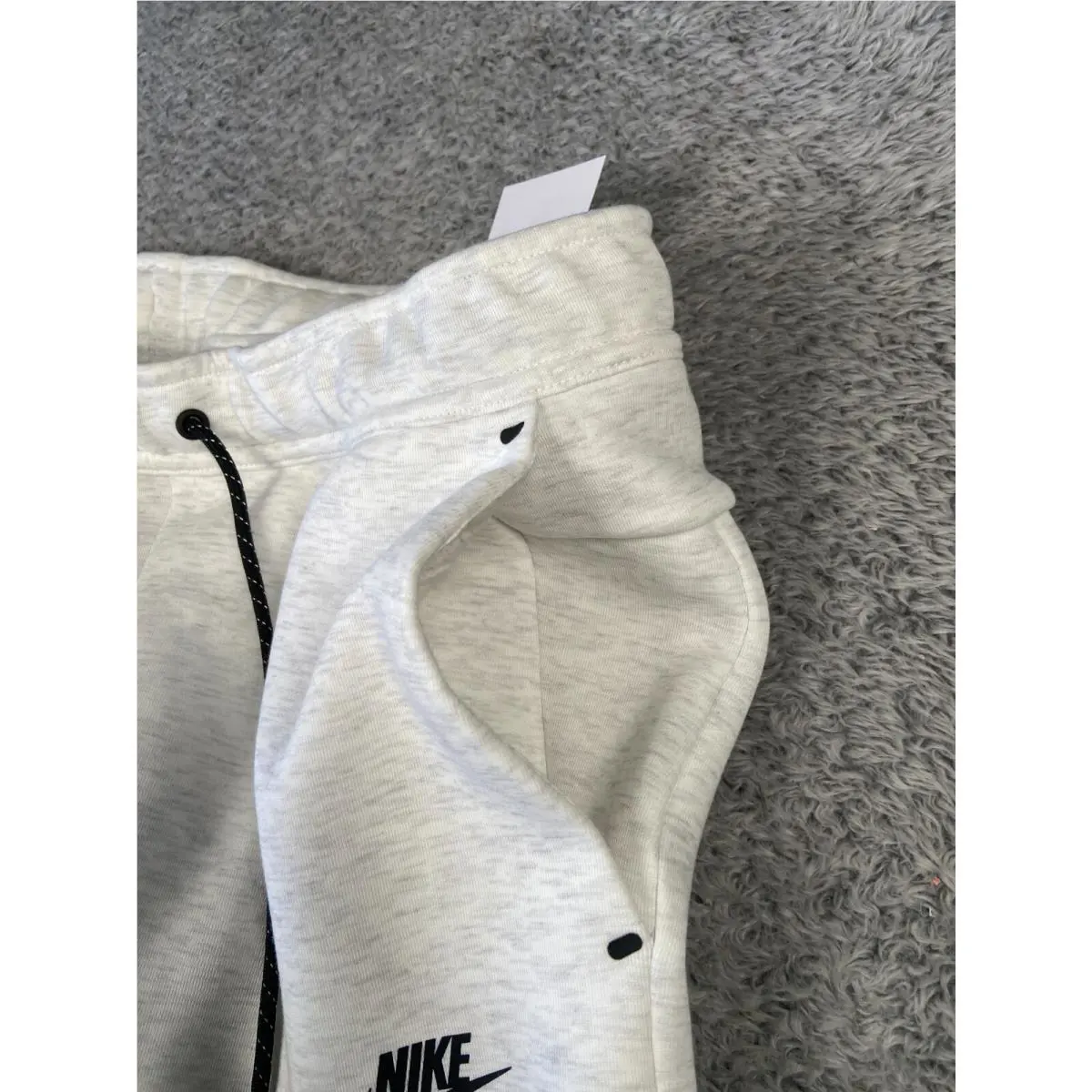 Nike clothing - White 3