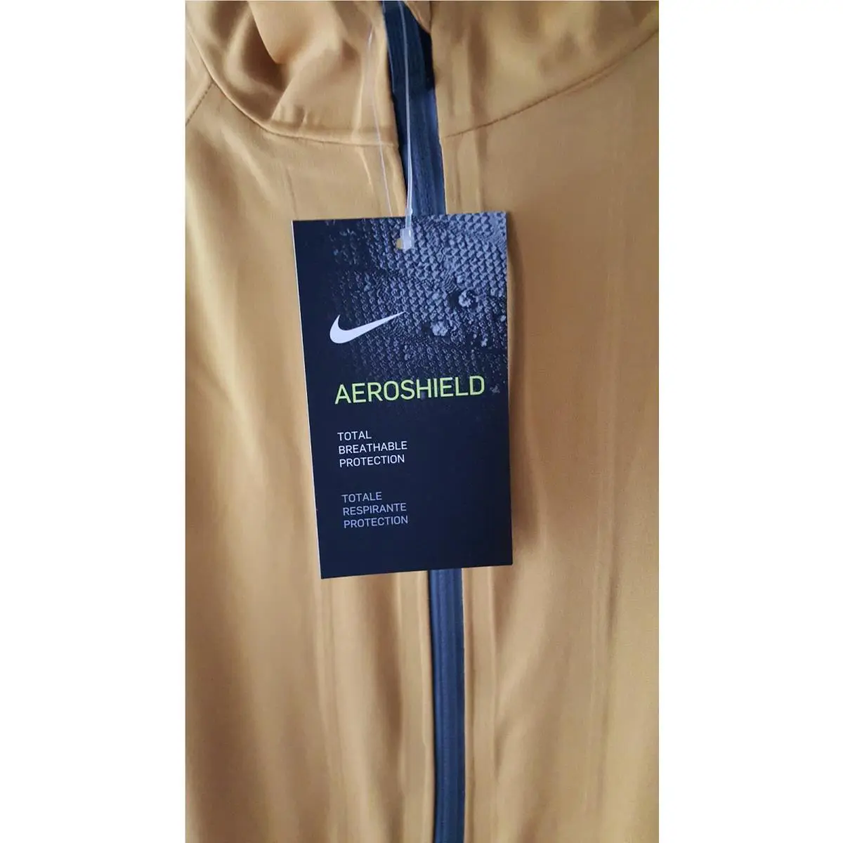 Nike clothing - Gold 7