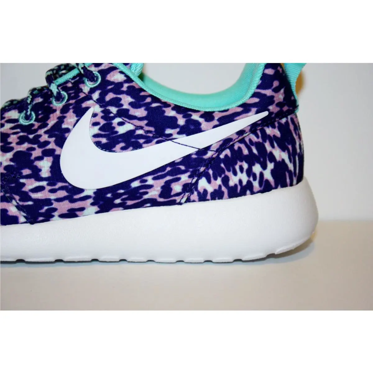 Nike shoes - Nike Roshe One - Roshe One - 599432 511 - Purple 2