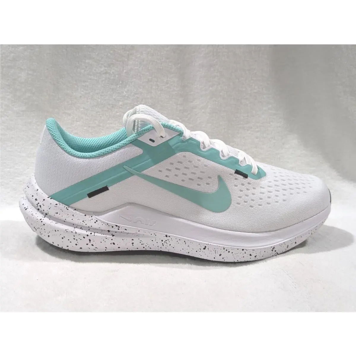 Nike shoes - Nike Air Winflo 10 - Air Winflo - FN7106-100 - White/Emerald 6