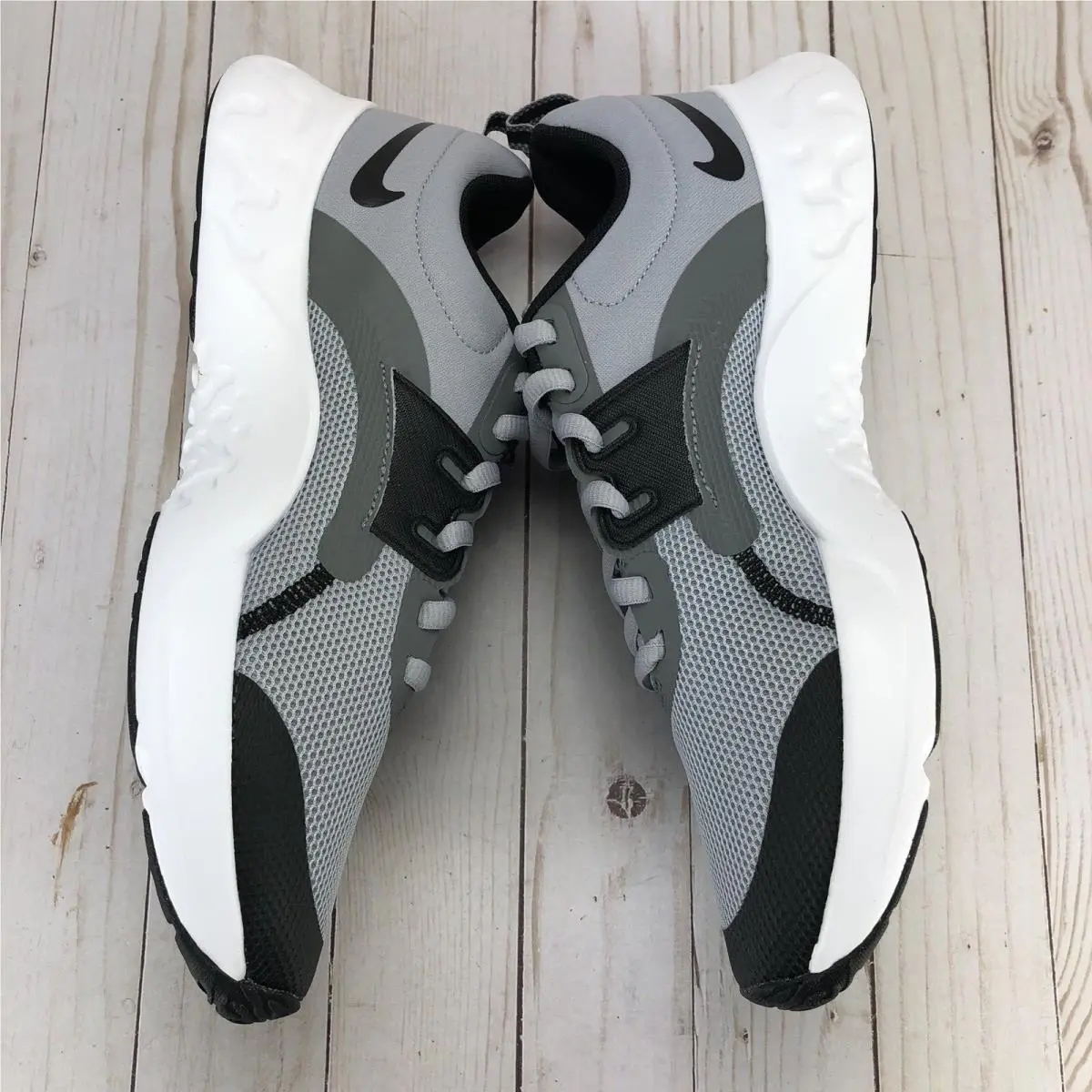 Nike shoes - Nike Renew Retaliation - Renew Retaliation - DA1350-004 - Gray 17