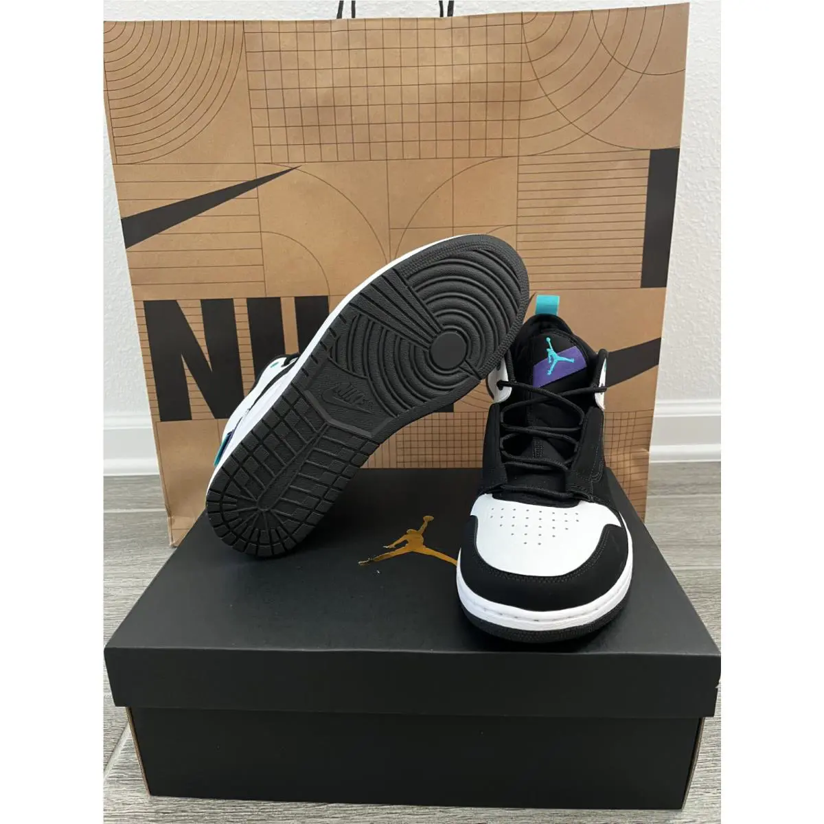 Nike shoes - Air Jordan Fadeaway - Air Fadeaway - AO1329035 - Black/Turbo Green-White 19