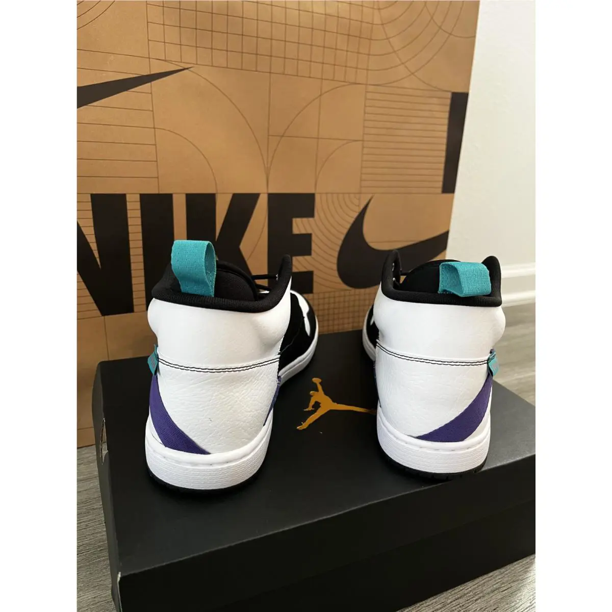 Nike shoes - Air Jordan Fadeaway - Air Fadeaway - AO1329035 - Black/Turbo Green-White 5