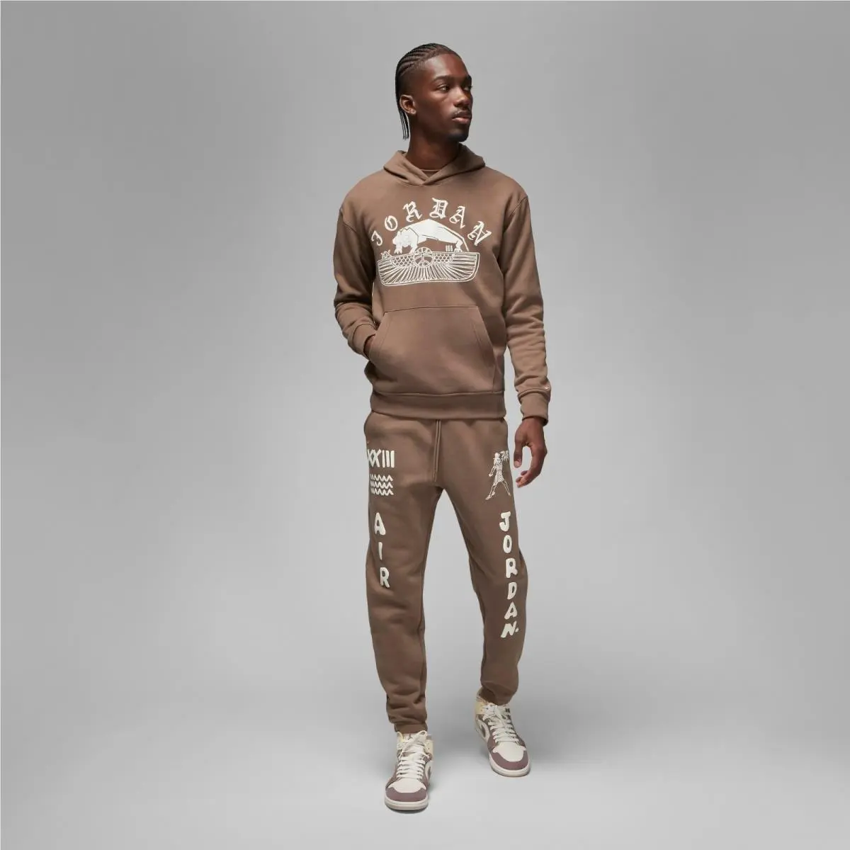 Nike clothing - Palomino/Sail 4