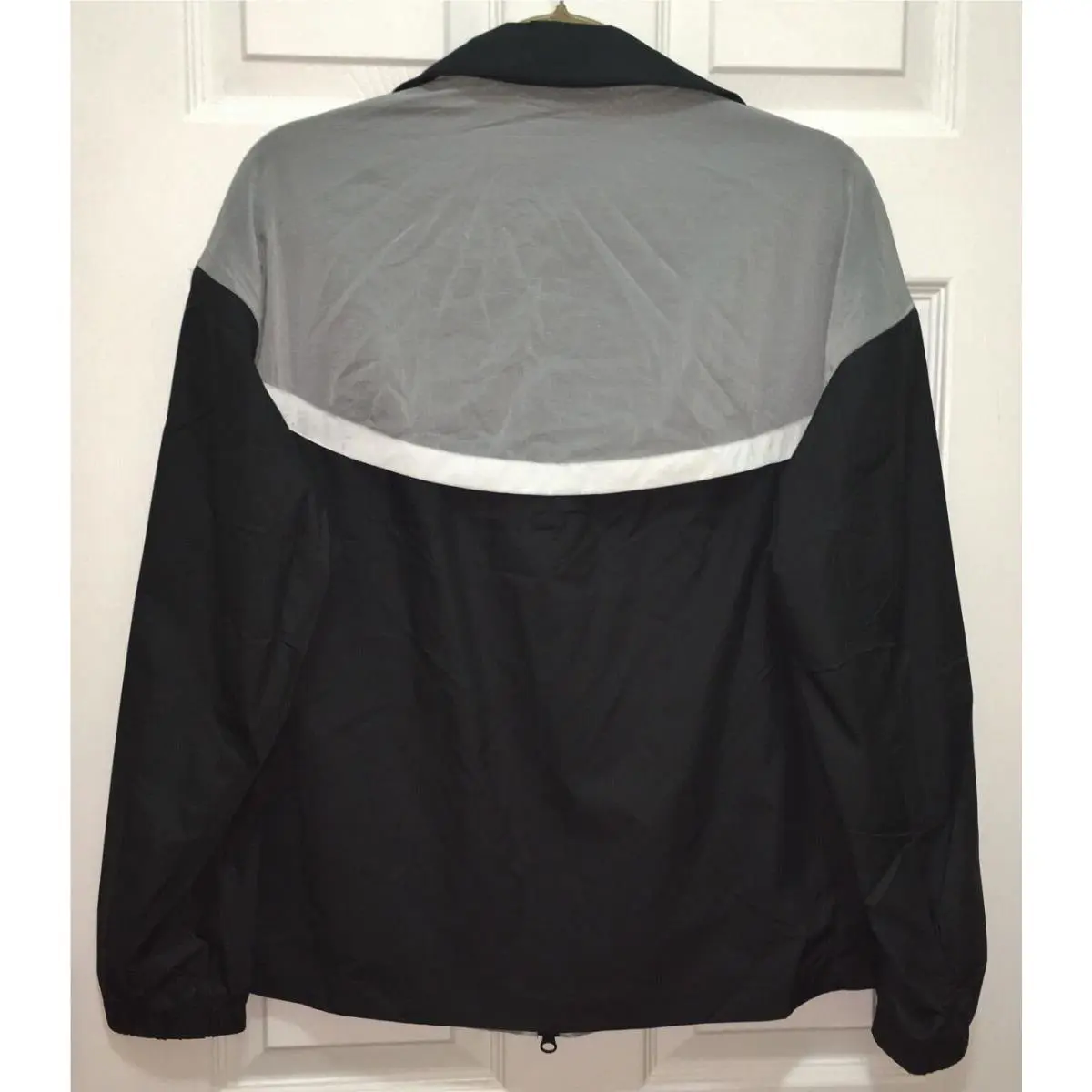 Nike clothing - NIKE Run Athletics Lightweight Jacket - 724097 - Black 3