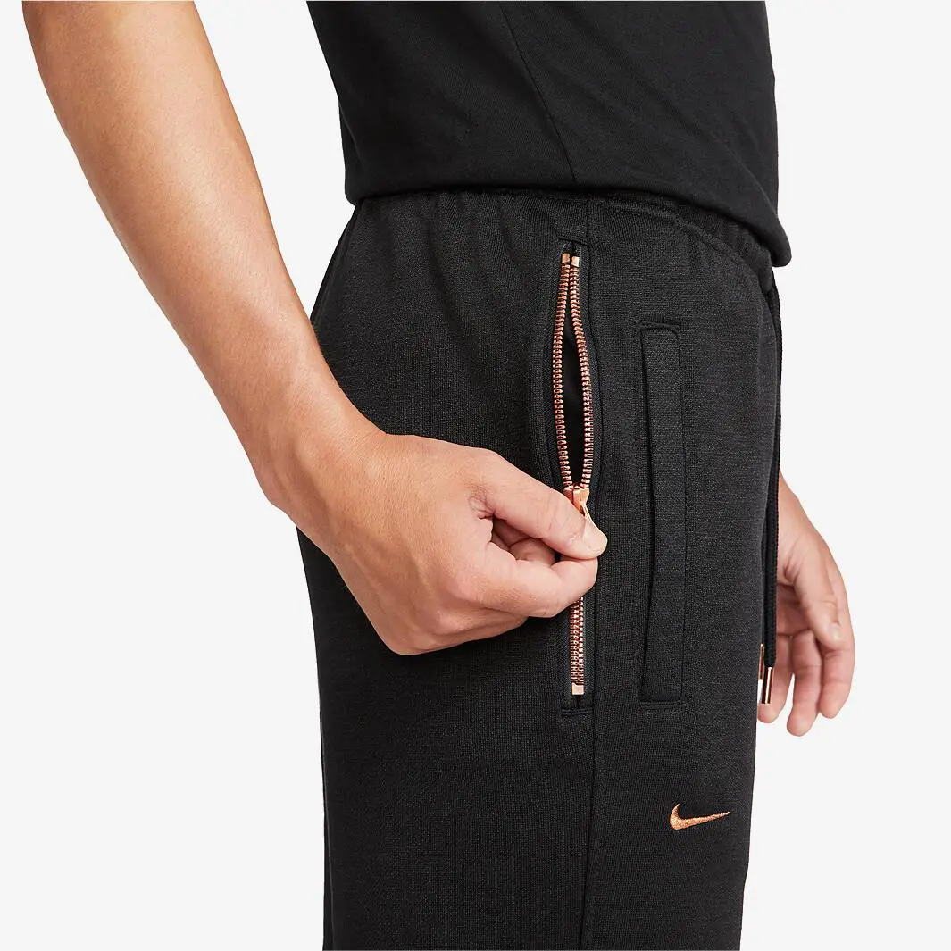 Nike clothing - Black 1
