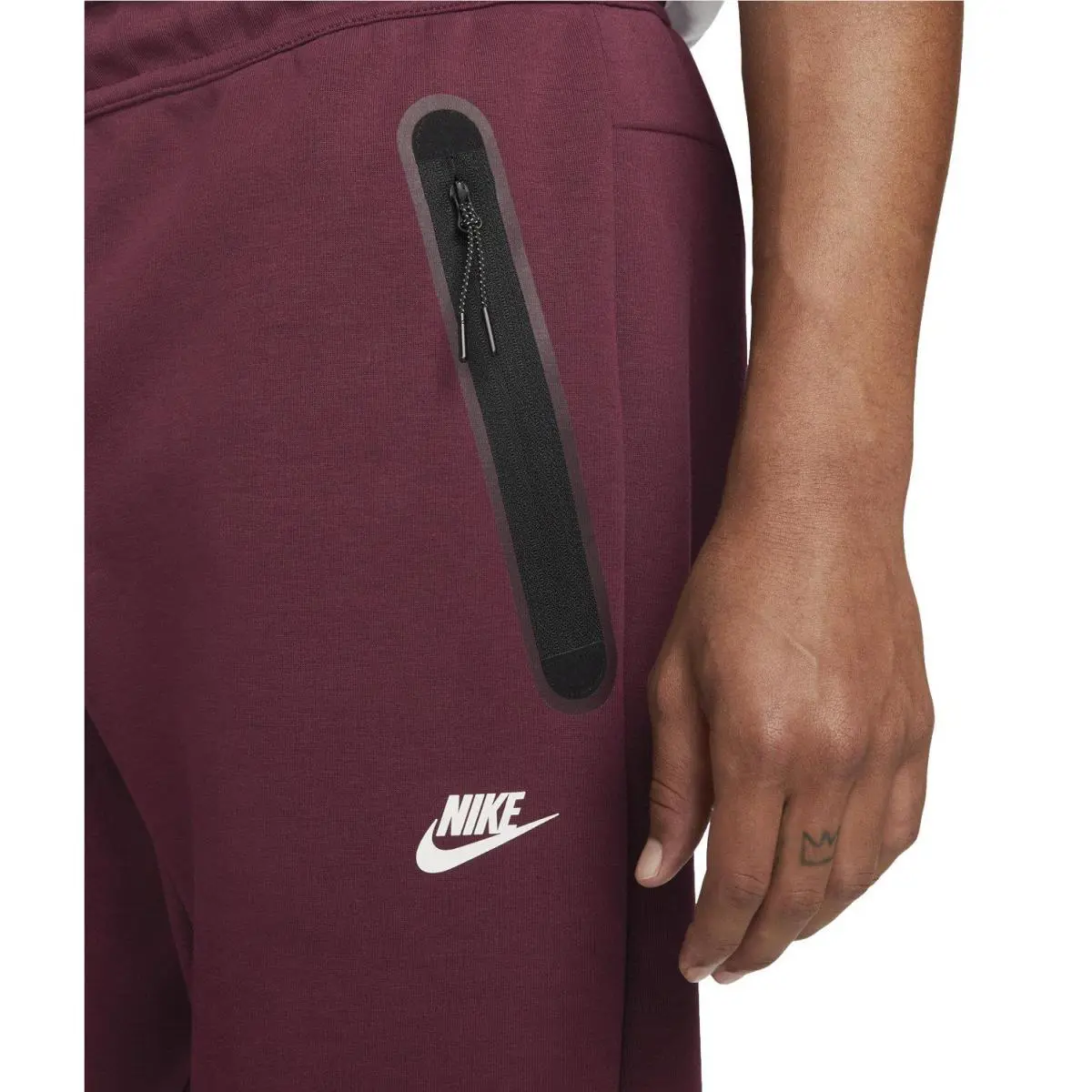 Nike clothing - DQ4312-638 - DQ4312-638 - Dark Beetroot 1