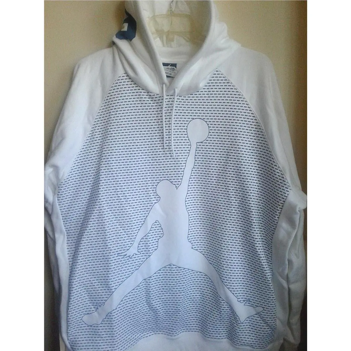 Nike clothing - White 1
