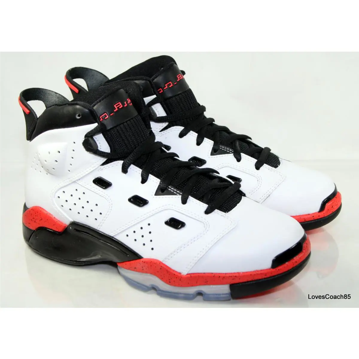 Nike shoes - White 1