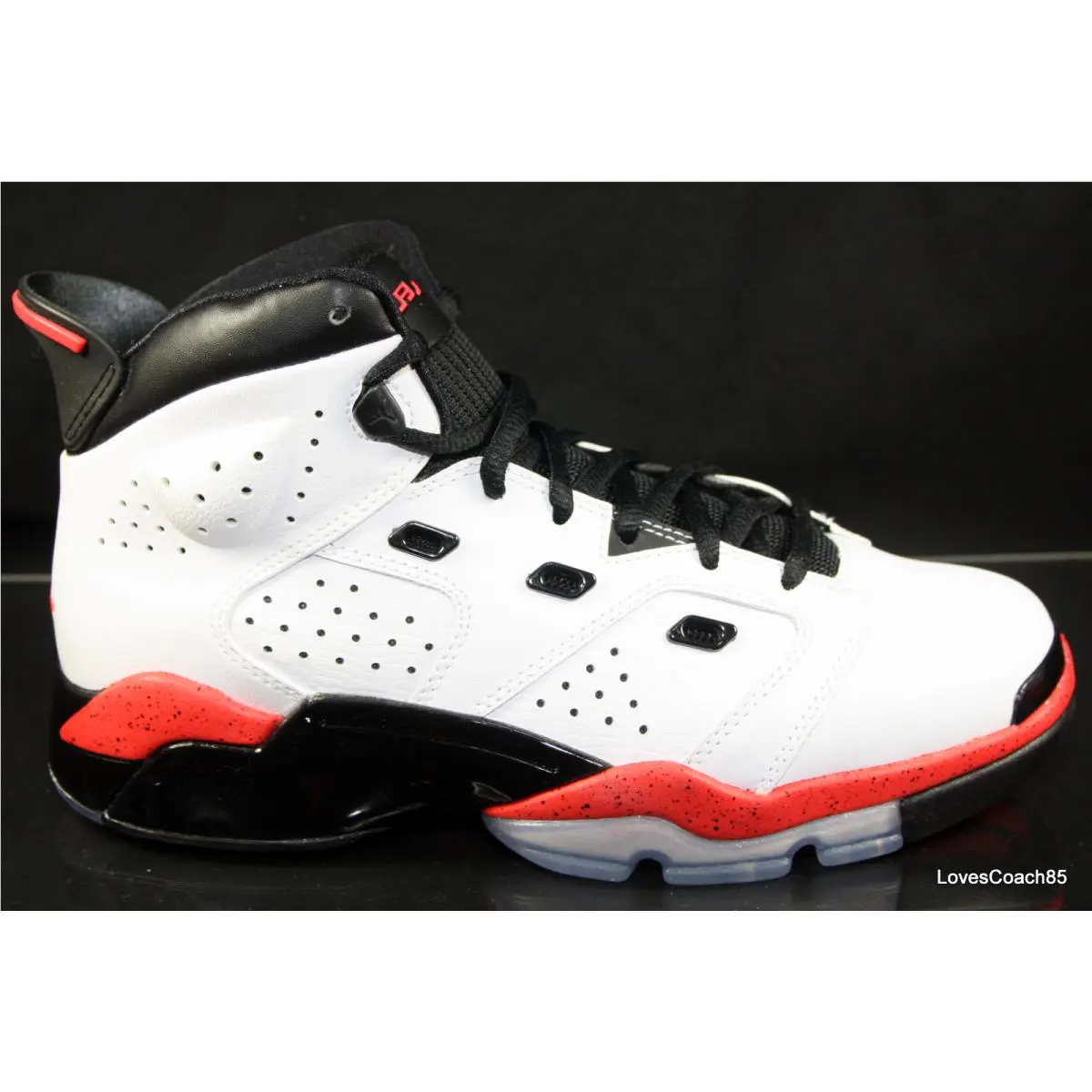 Nike shoes - White 15