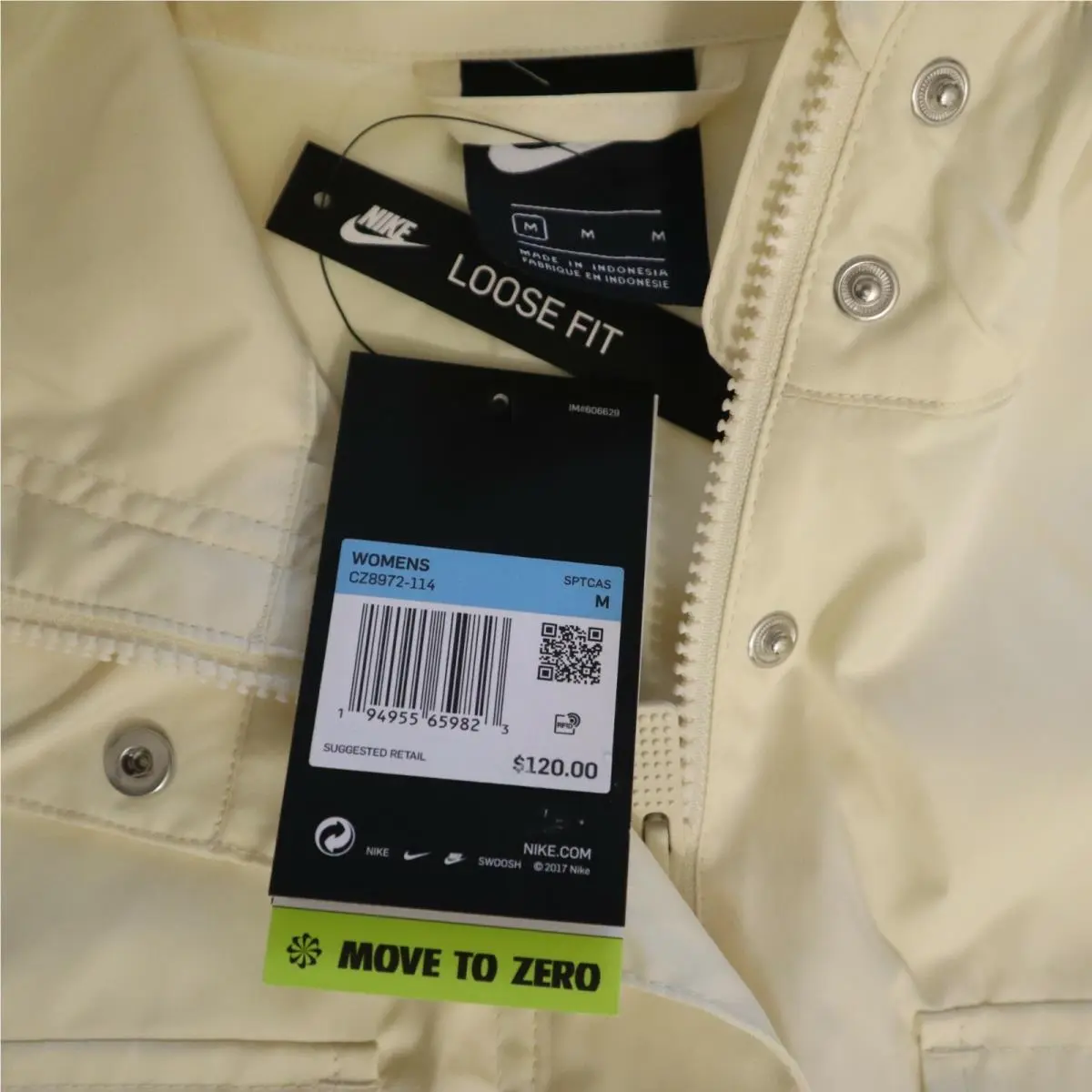 Nike clothing - Coconut Milk, Sesame 4