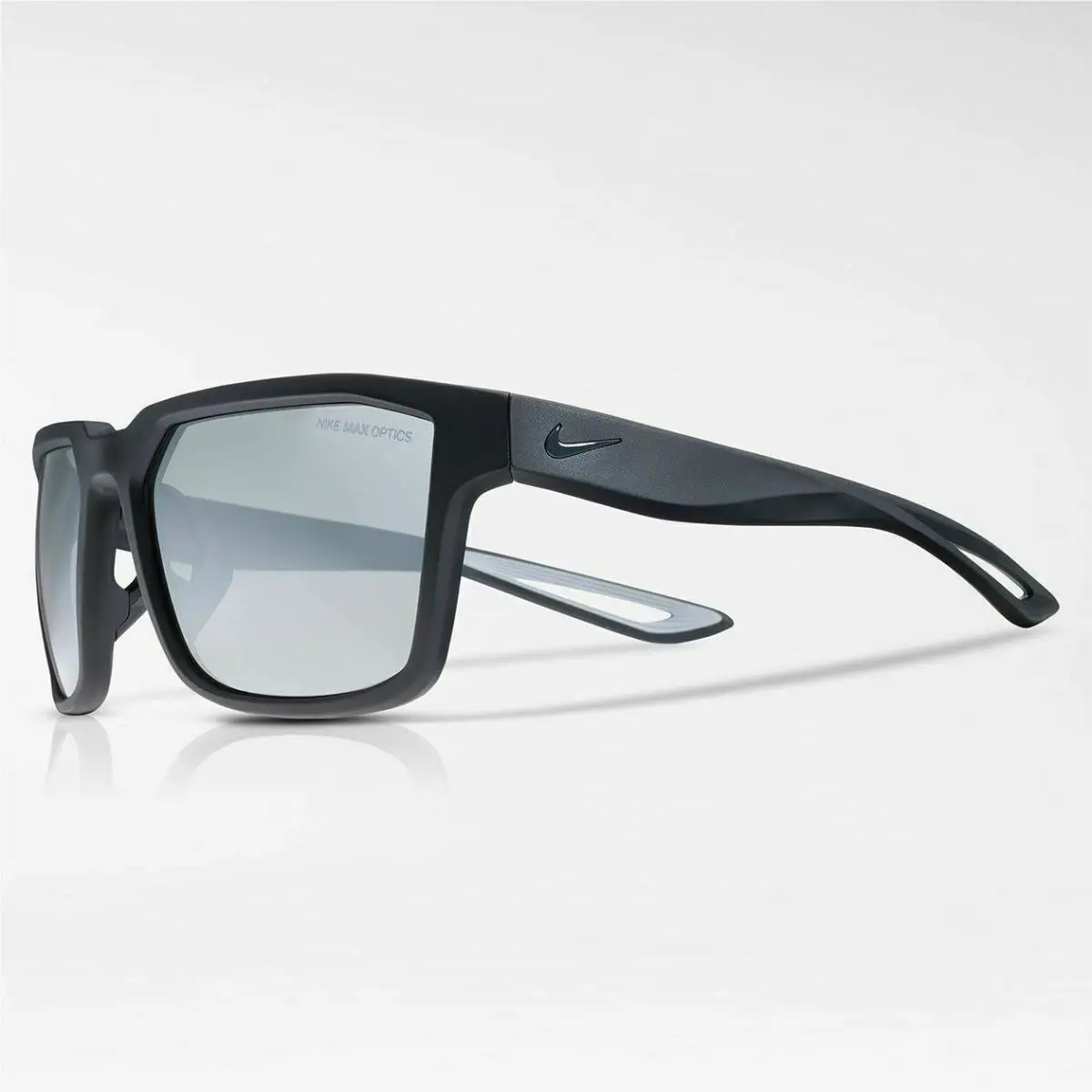 EV0992-011 Mens Nike Fleet Sunglasses
