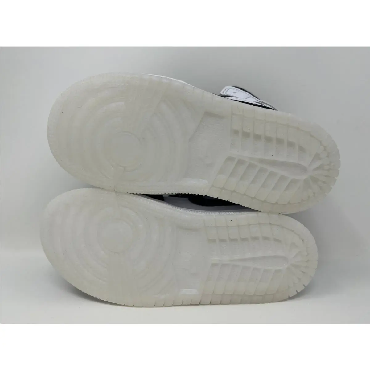 Nike shoes - Air Jordan 1 - Air - DN4322-100 - White 8