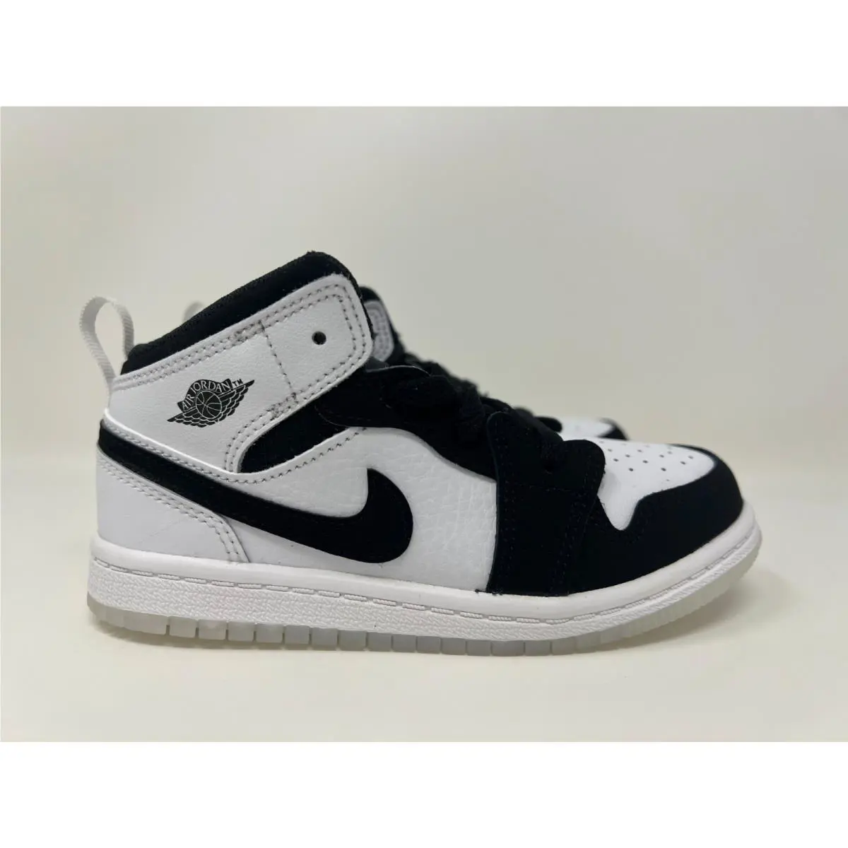 Nike shoes - Air Jordan 1 - Air - DN4322-100 - White 0