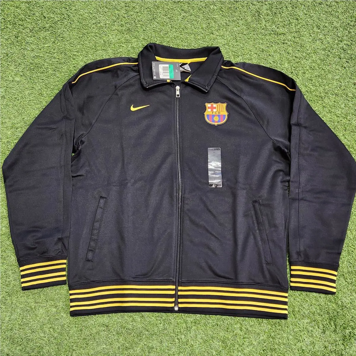 Nike clothing - Black 5