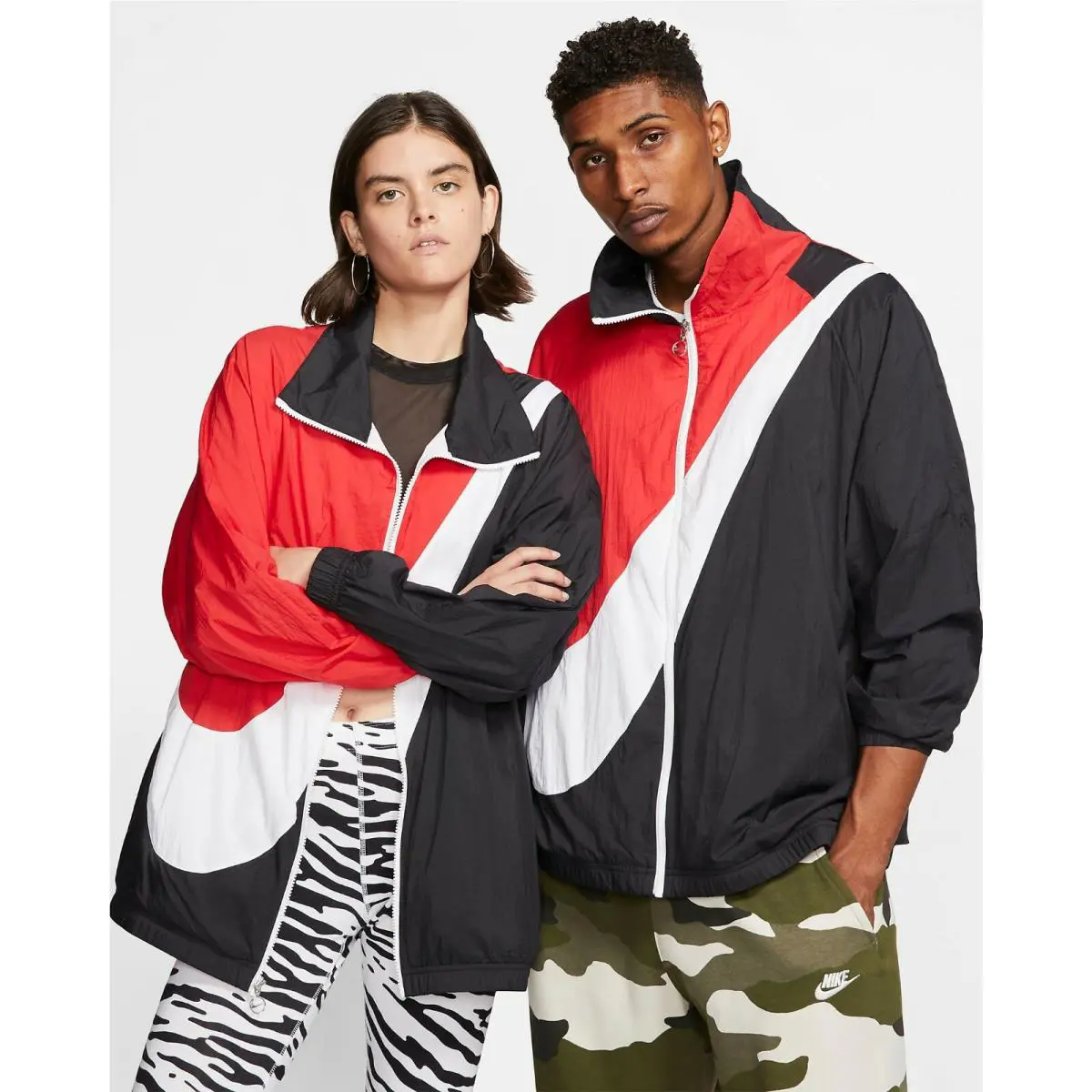 Nike clothing - BV3685-010 - BV3685-010 - Black/University Red/White 5