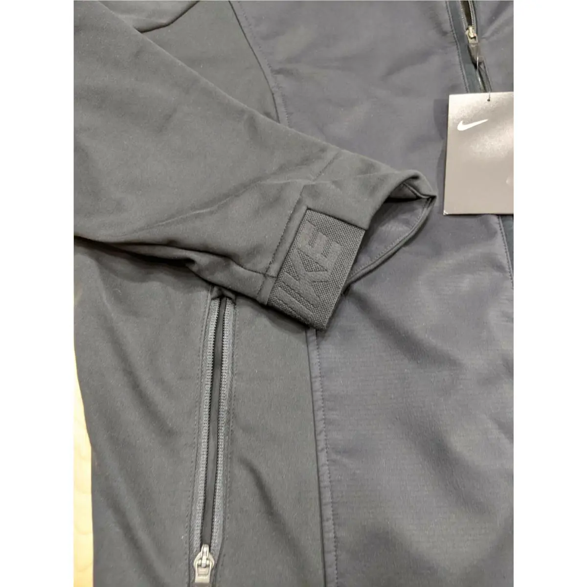 Nike clothing - Black 5
