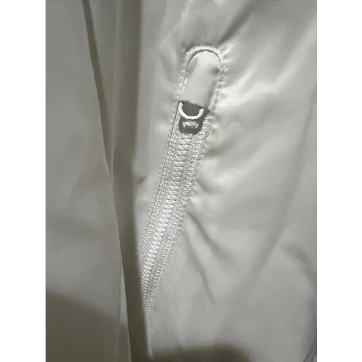 Nike clothing - 100 2