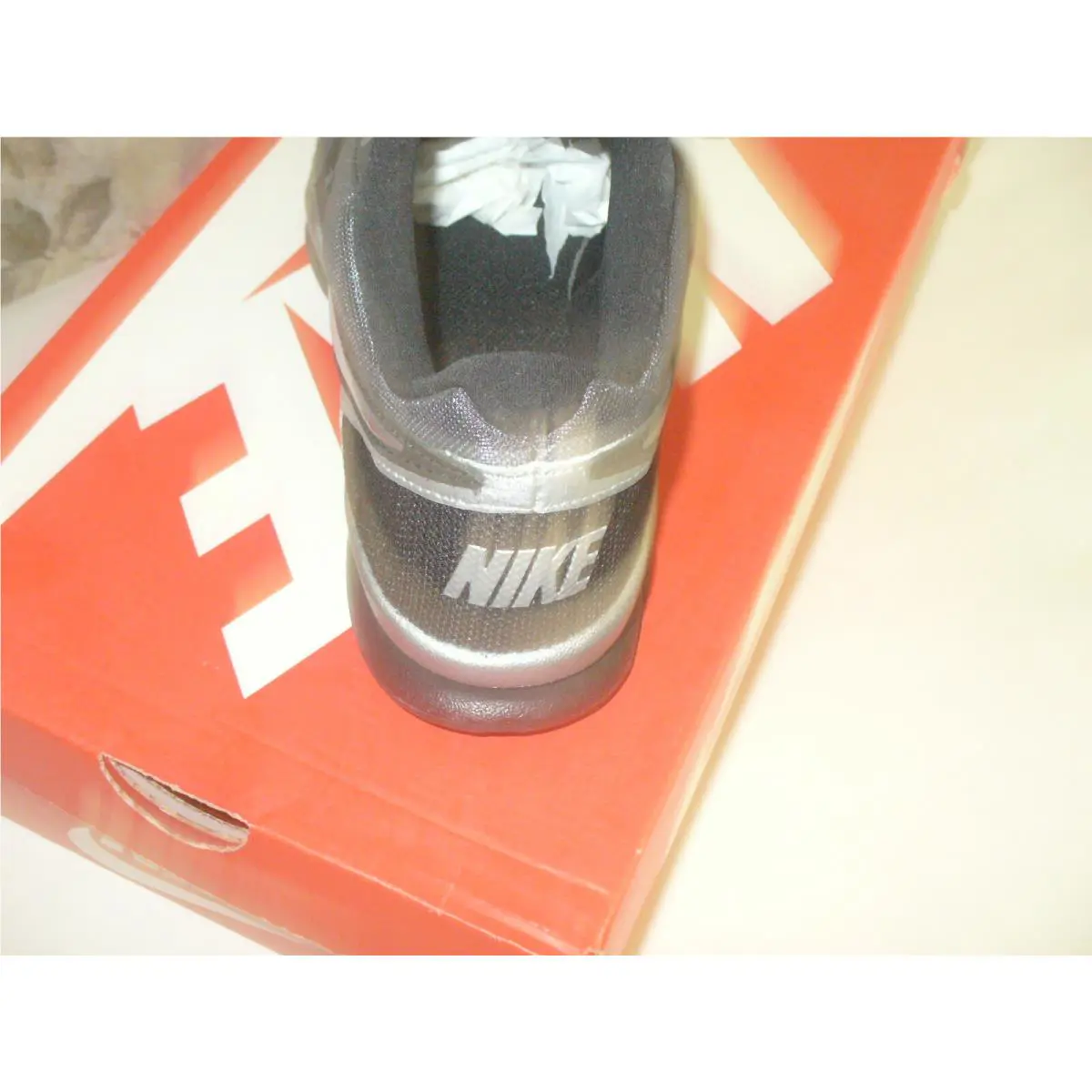Nike shoes - total core tr2 - total core - 649845-541 - Black/Silver 2
