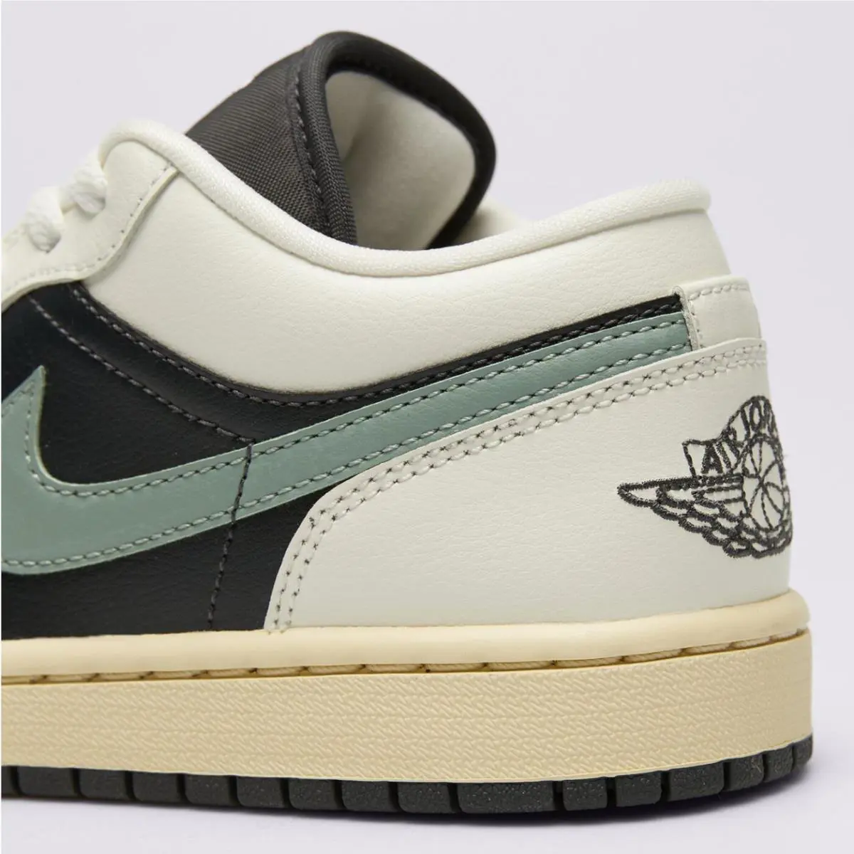 Nike shoes - Air Jordan 1 - Air - DC0774-001 - Anthracite/Jade Smoke/Sail/Legend Sand 7