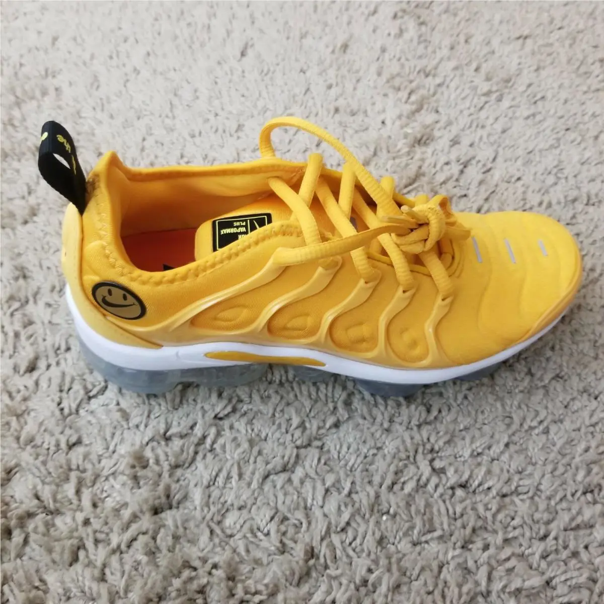 Nike shoes - Nike Air Vapormax Plus - Air Vapormax Plus - DO5874-700 - Pollen/Black-Yellow Strike 6