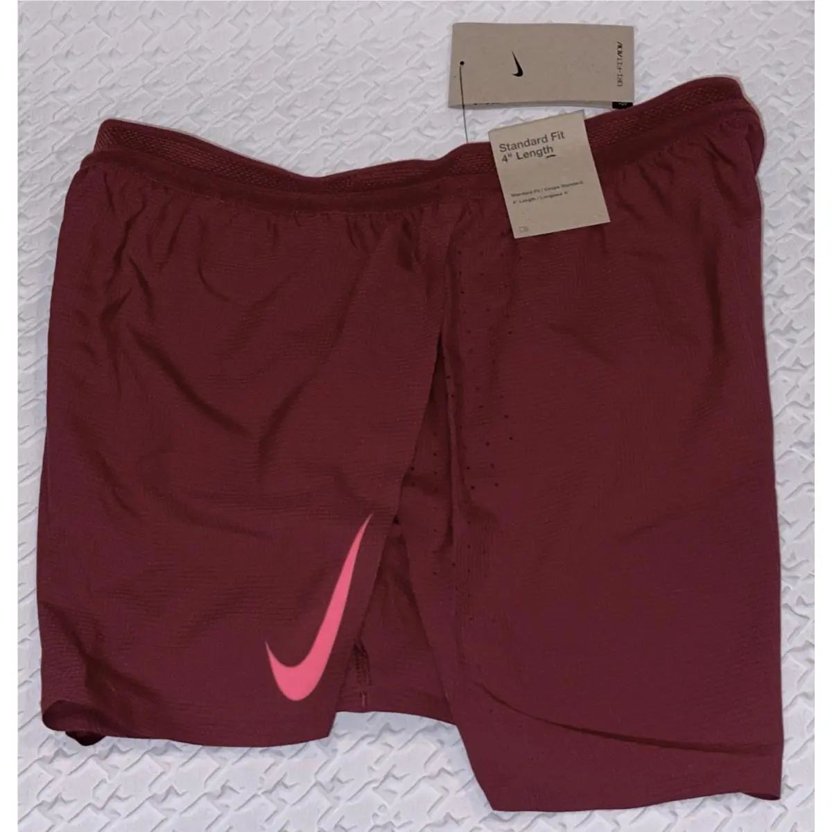 Nike clothing - Nike Aeroswift 4