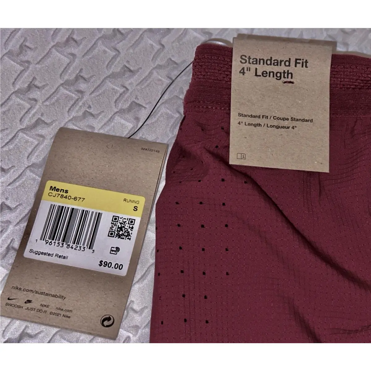 Nike clothing - Nike Aeroswift 4