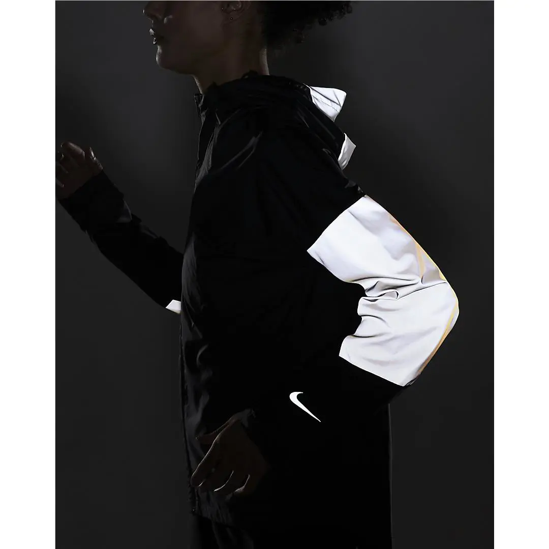 Nike clothing - black with reflective silver 6