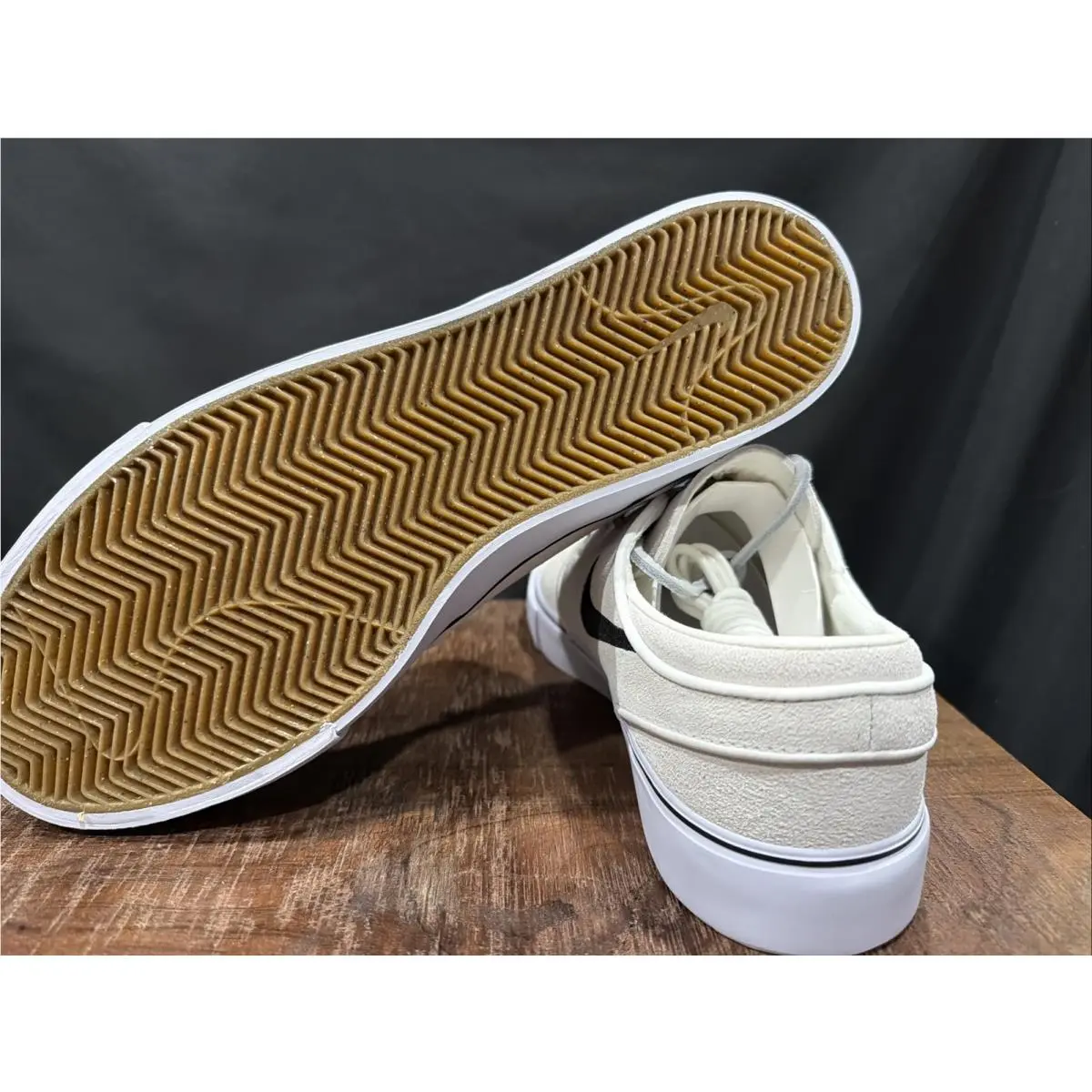 Nike shoes - Nike Zoom Stefan Janoski+ SB - FD6757-100 - Ivory, Manufacturer: Summit White/Black/Summit White/White/Black/Gum Light Brown 6