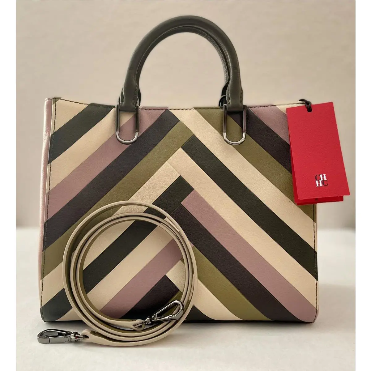 Carolina Herrera and Ity Card Handbag