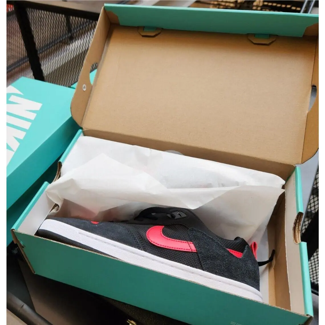 Nike shoes - Nike SB Alleyoop - Alleyoop - CJ0882-006 - Black (UPC: 194497689845) 3