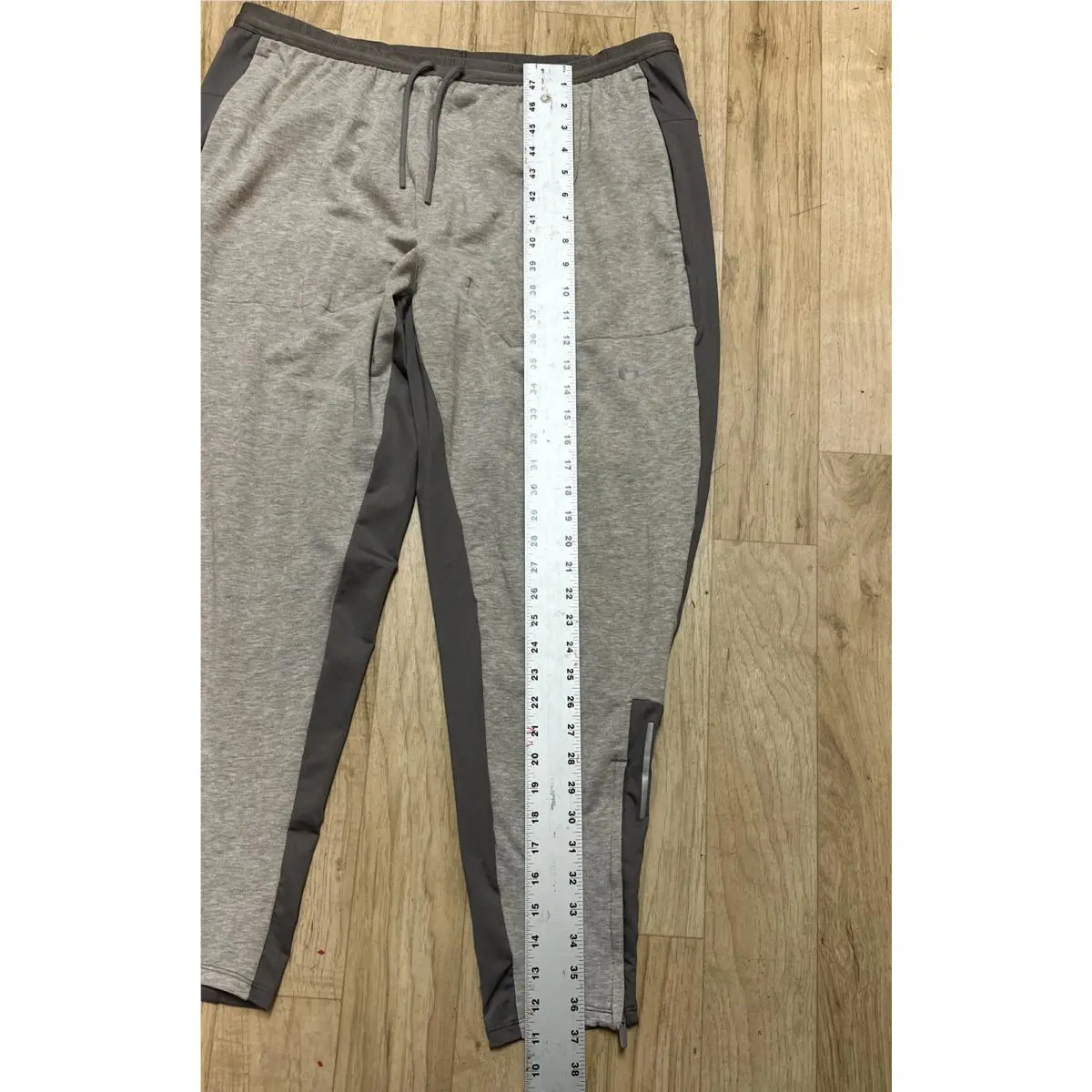 Nike clothing - DM4630 010 - DM4630289 - Gray 3
