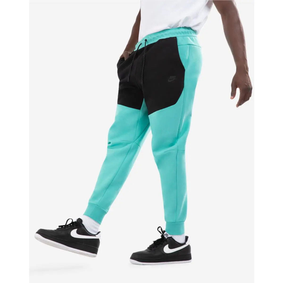 Nike clothing - Nike Sportswear Tech Fleece - Sportswear Tech Fleece - CU4495-215 CU4495 236 - Multicolor (UPC: 195868392166) 0