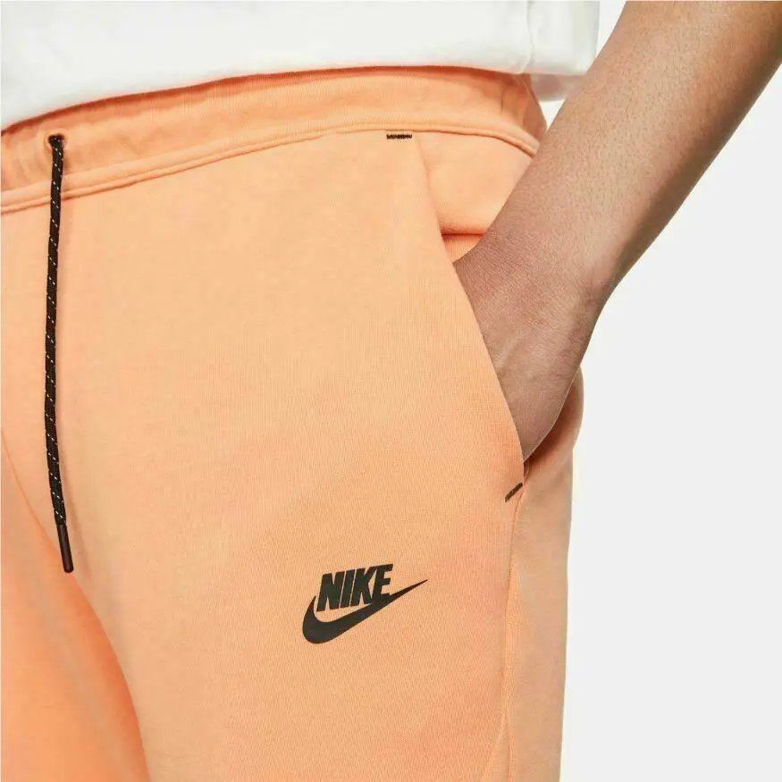 Nike clothing - CZ9918-835 - CZ9918 835 - Orange (UPC: 194956062585) 1