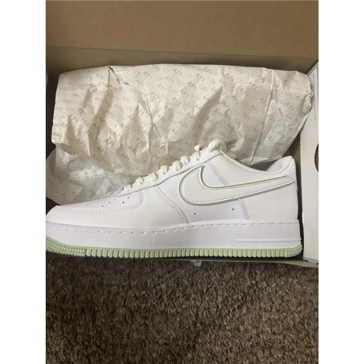 Nike Men’s Air Force 1’s Low White/ Mint Green