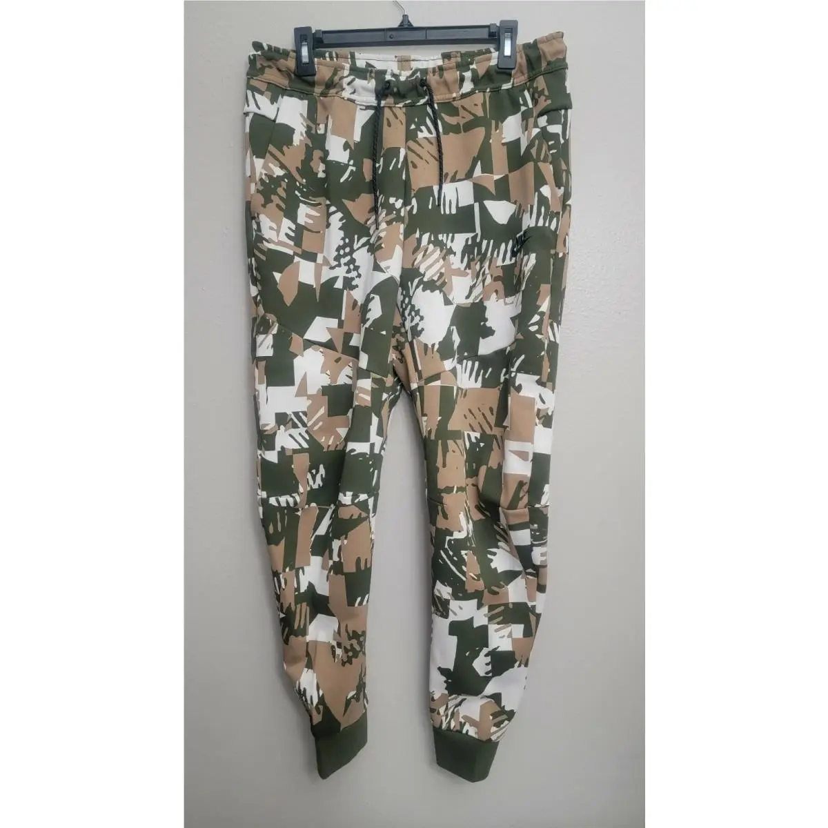 Nike Sportswear Tech Fleece Jogger Pants Mens Size Small DM6472 072 S